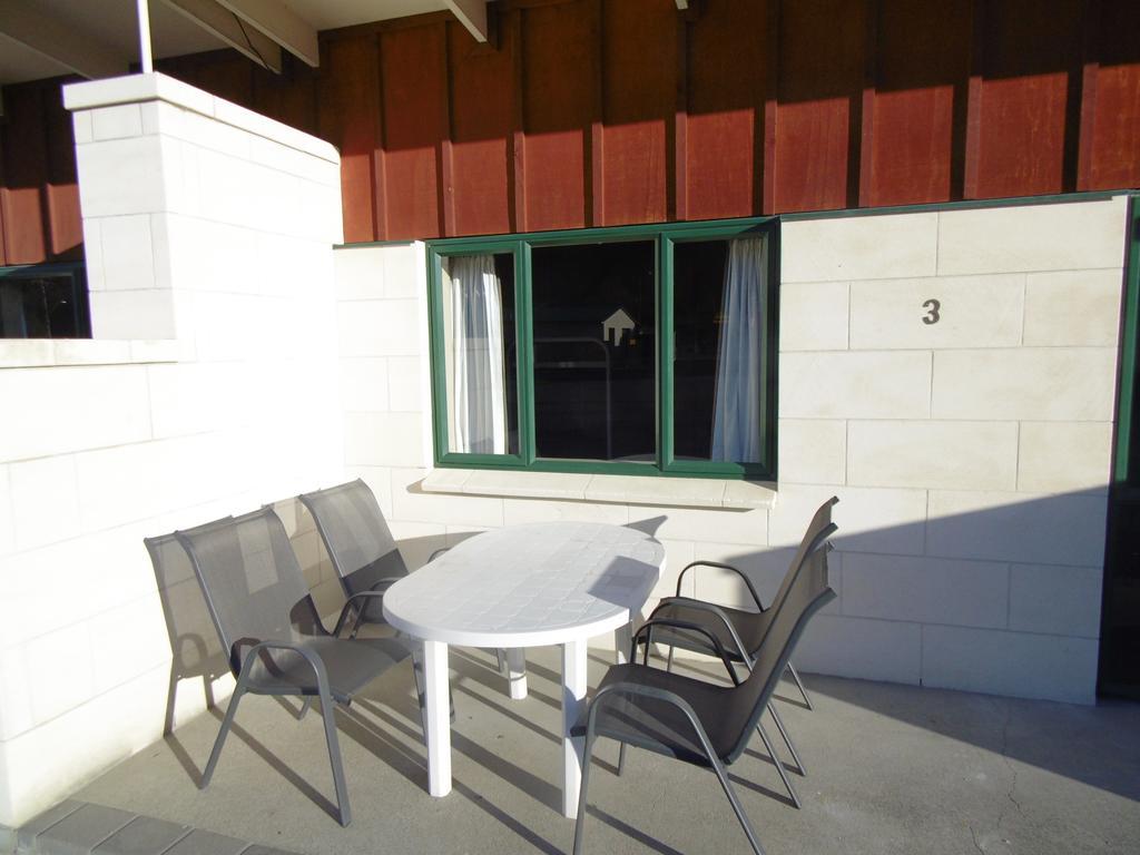 Oamaru Top 10 Holiday Park Buitenkant foto