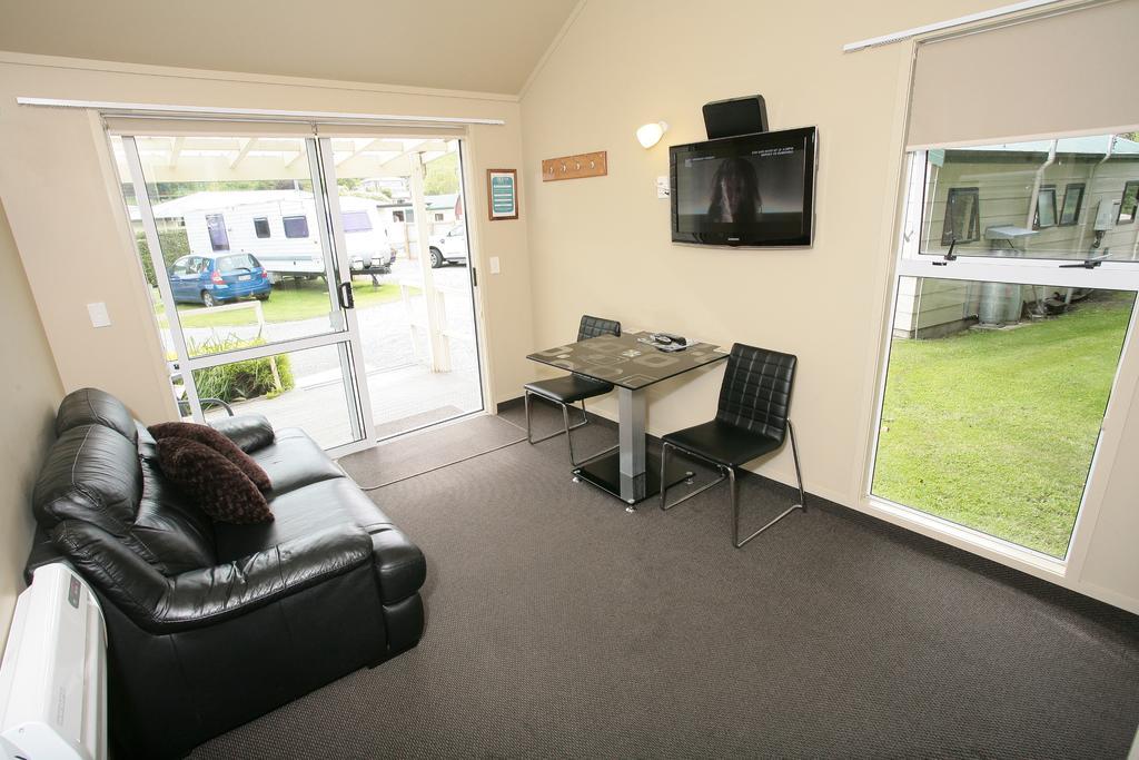 Oamaru Top 10 Holiday Park Buitenkant foto