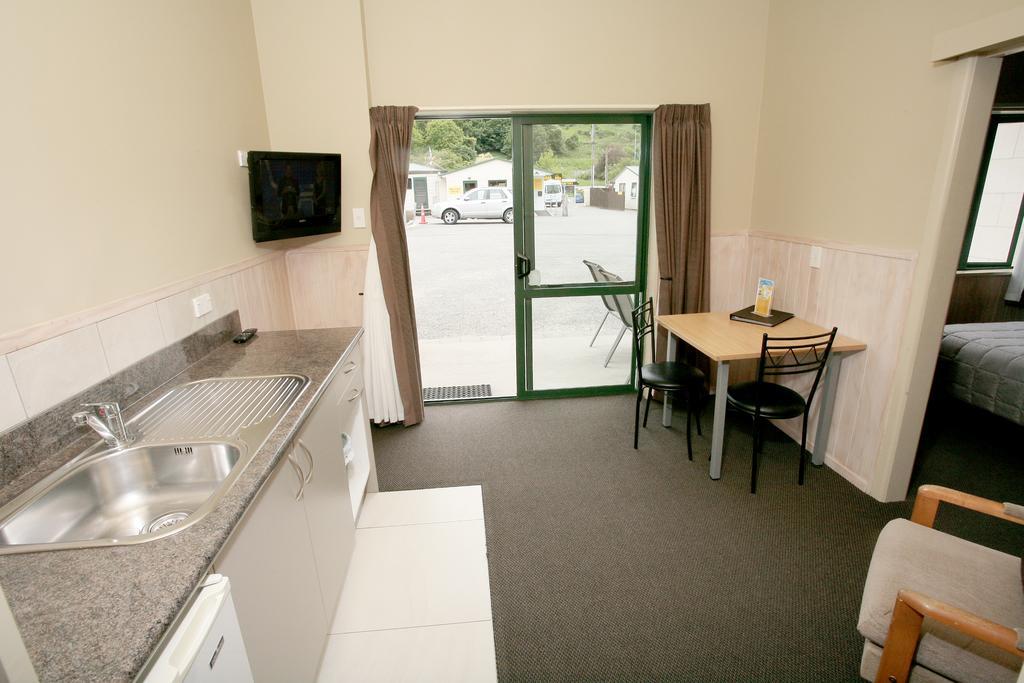Oamaru Top 10 Holiday Park Buitenkant foto